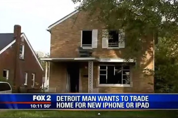 Man Selling His House For An iPhone 6
