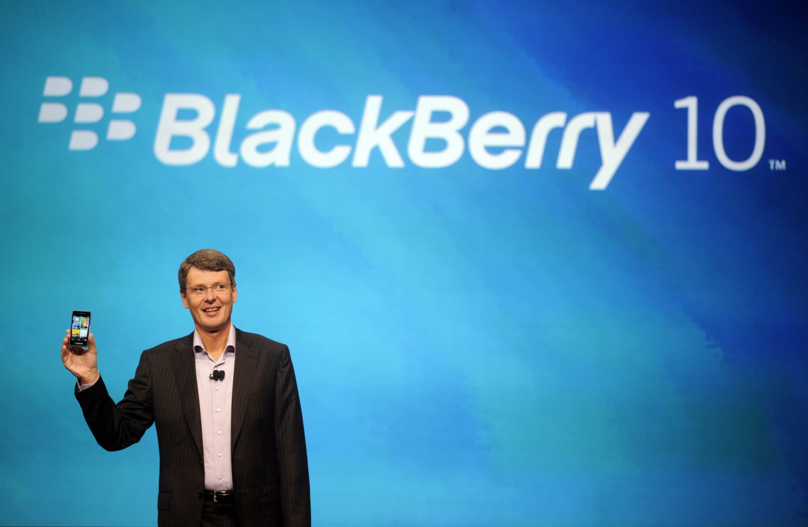Will the New Blackberry Save RIMM?