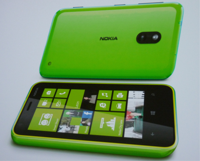Sneak Peek At The Cheapest Lumia: The Lumia 620
