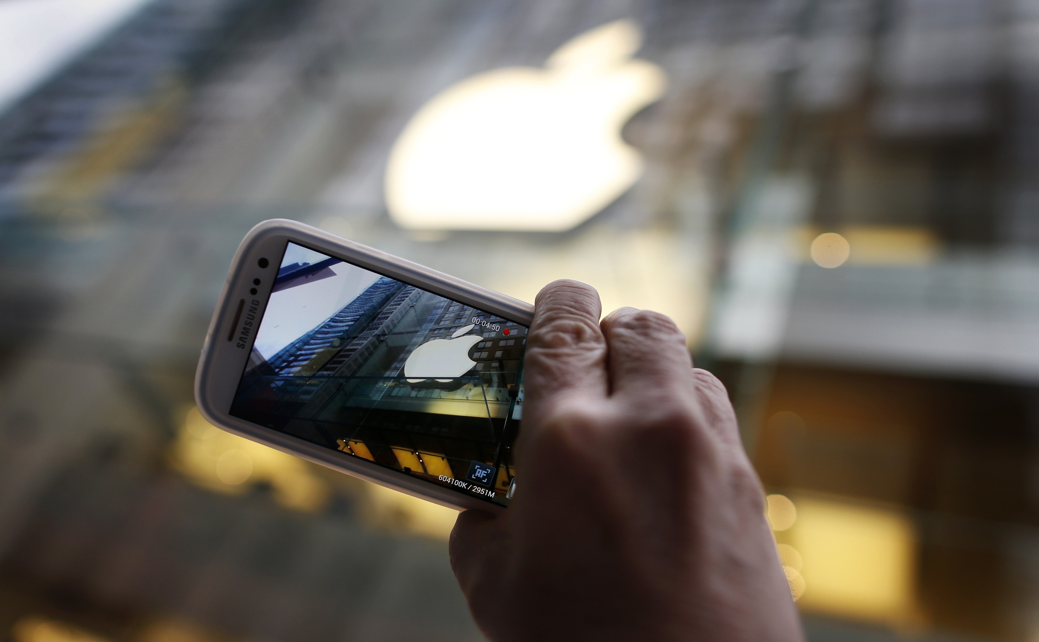 Apple Top US Smartphone Market With Samsung Second