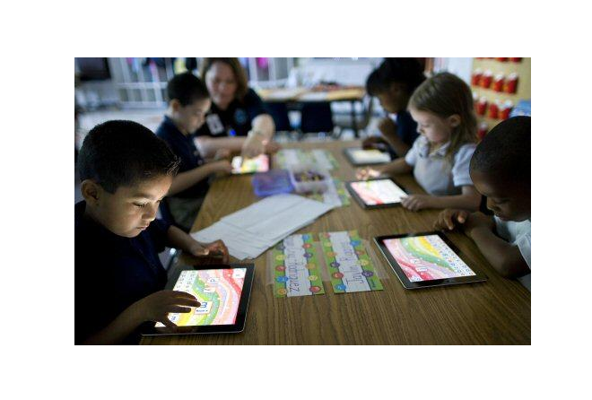 More Teachers Use Mobile Devices In The Classroom