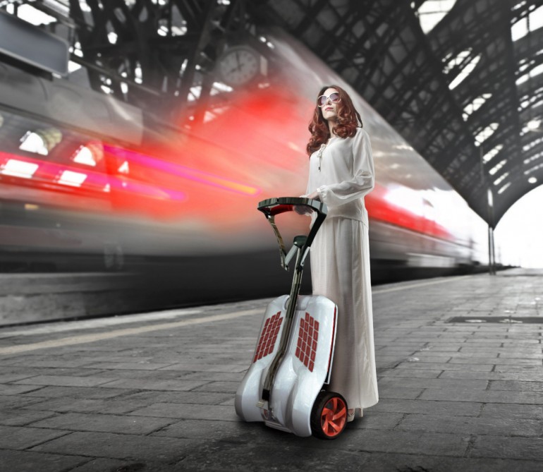 MUVe Folding Scooter Reinvents Urban Transport