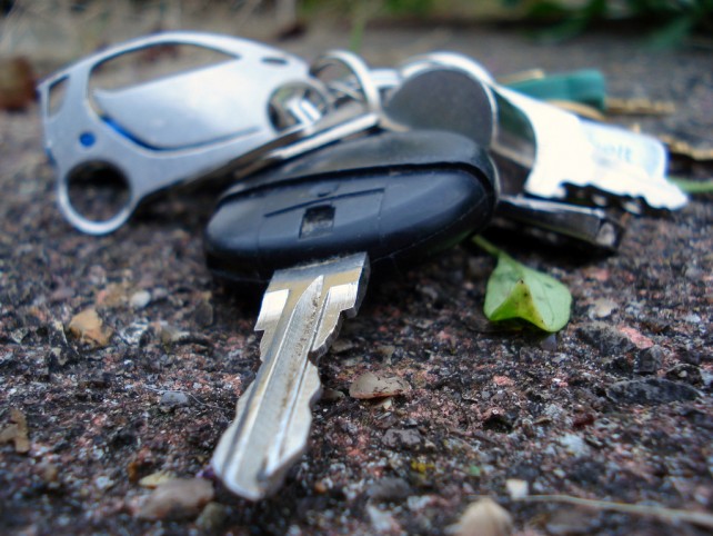 Nokia’s “Treasure Tags” Help You Find Lost Keys