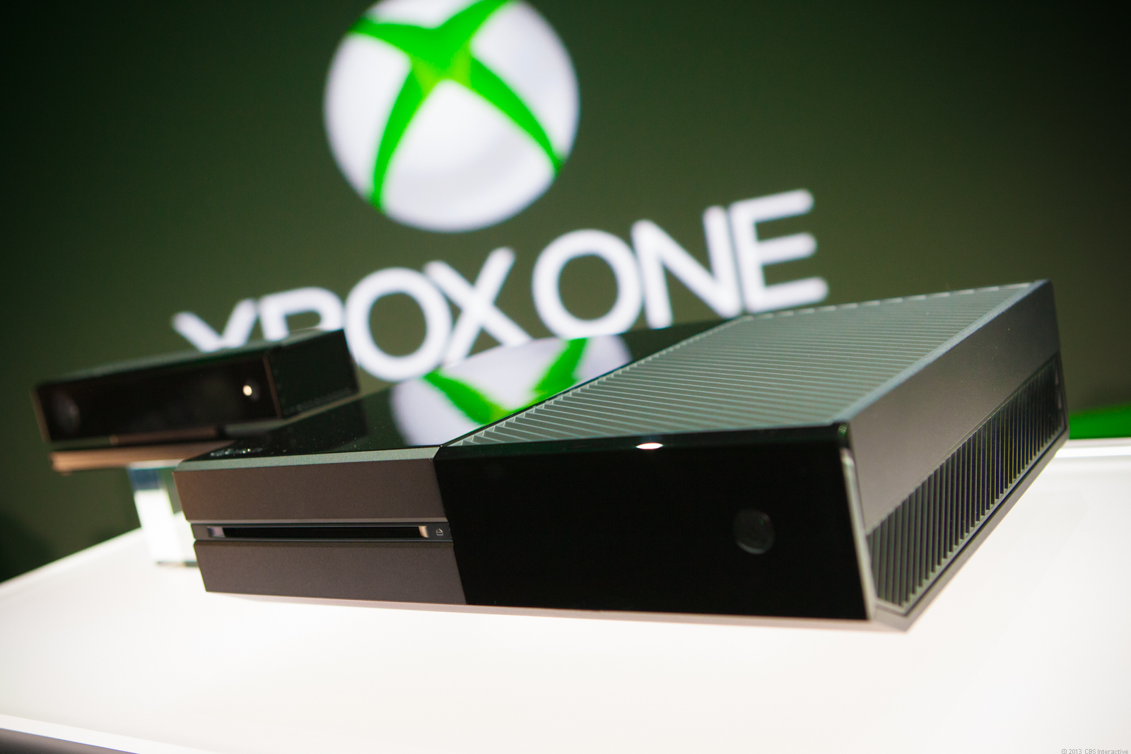 Xbox One Lifespan: 10 Years Always Switched On