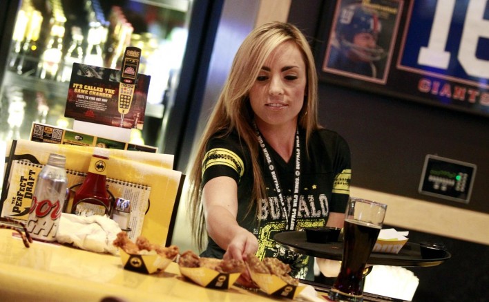 Buffalo Wild Wings Restaurants Get Samsung Galaxy Tablets For Patrons