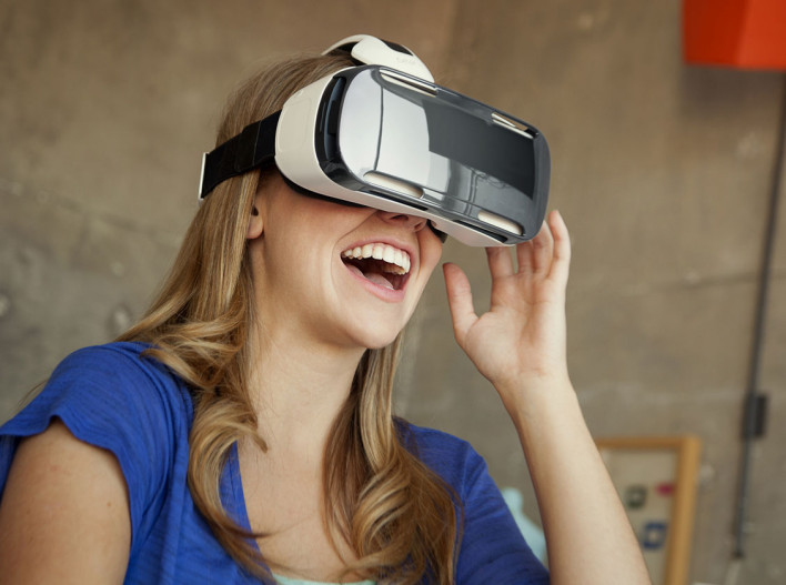 Take a Closer Look at the Gear VR By Samsung