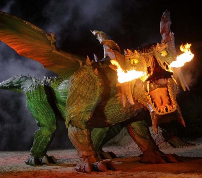 Fire Breathing Dragon Breaks World Record for Largest Robot