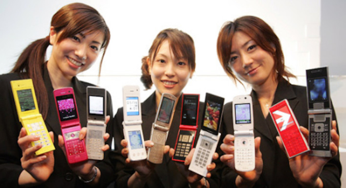 Flip Phones Are Popular Again…In Japan!