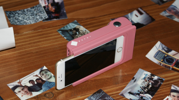 Prynt Case Prints Your Smartphone Pictures Instantly