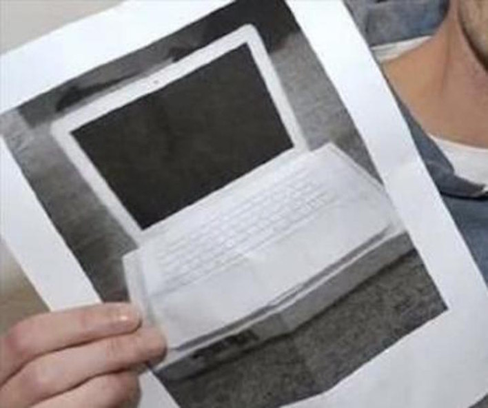 Man Duped By Photo of MacBook On eBay