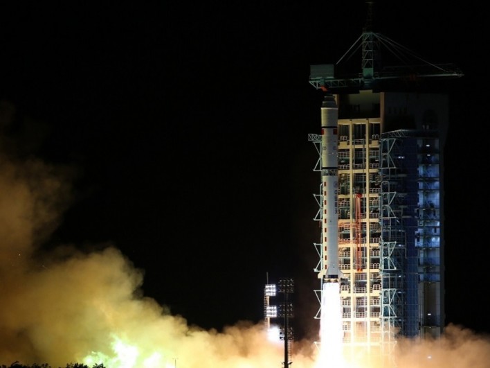 China Launches Unhackable Quantum Satellite