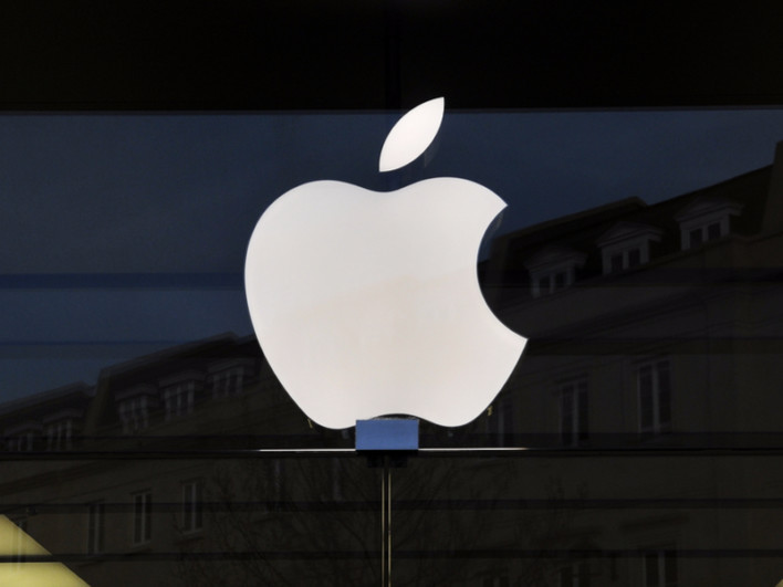 Apple Pulls Plug On $1Billion Irish Data Center