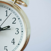How To Keep Track Of Employees Time With HR Software