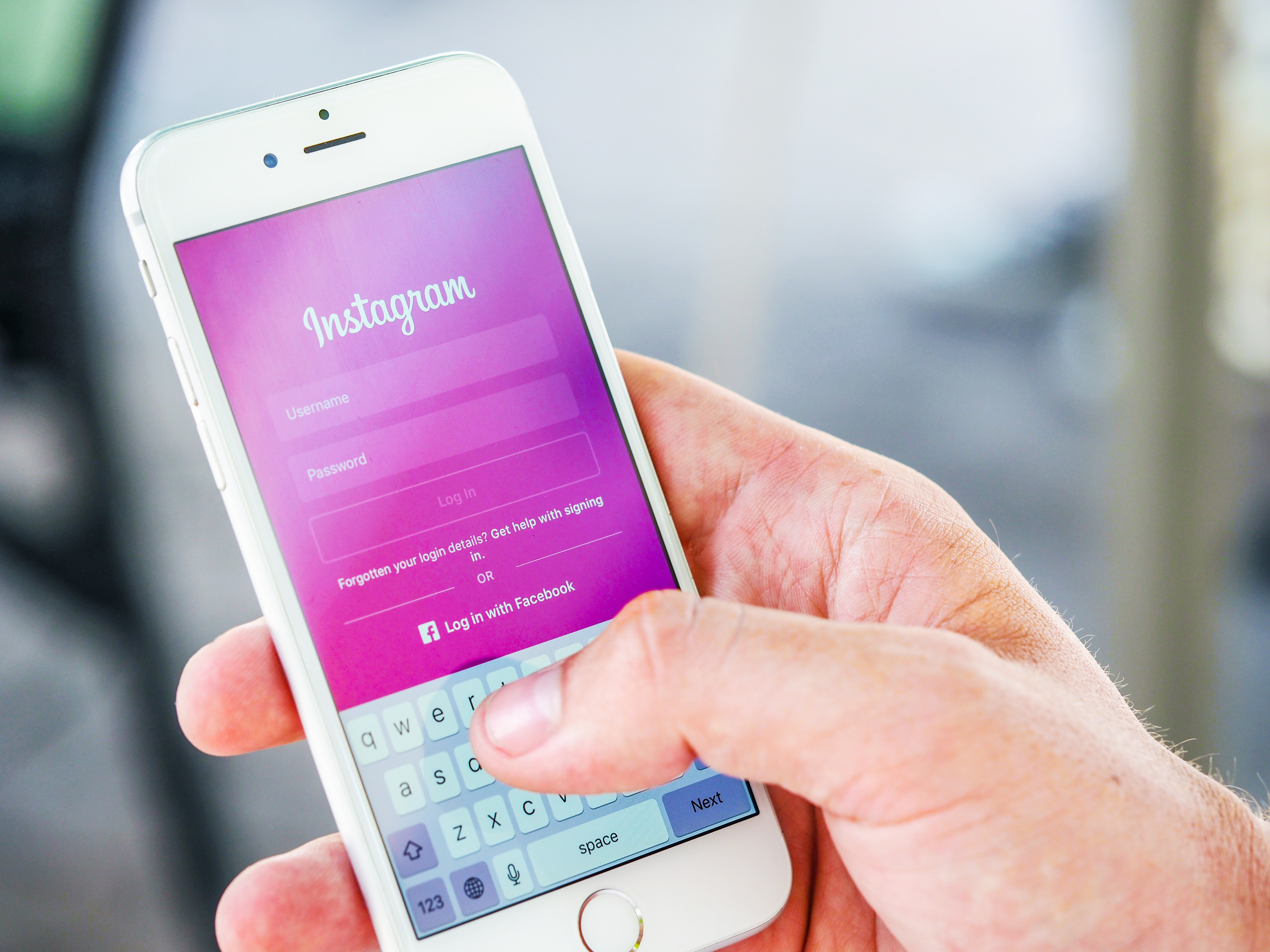 Instagram announce changes to approach on self-harm content