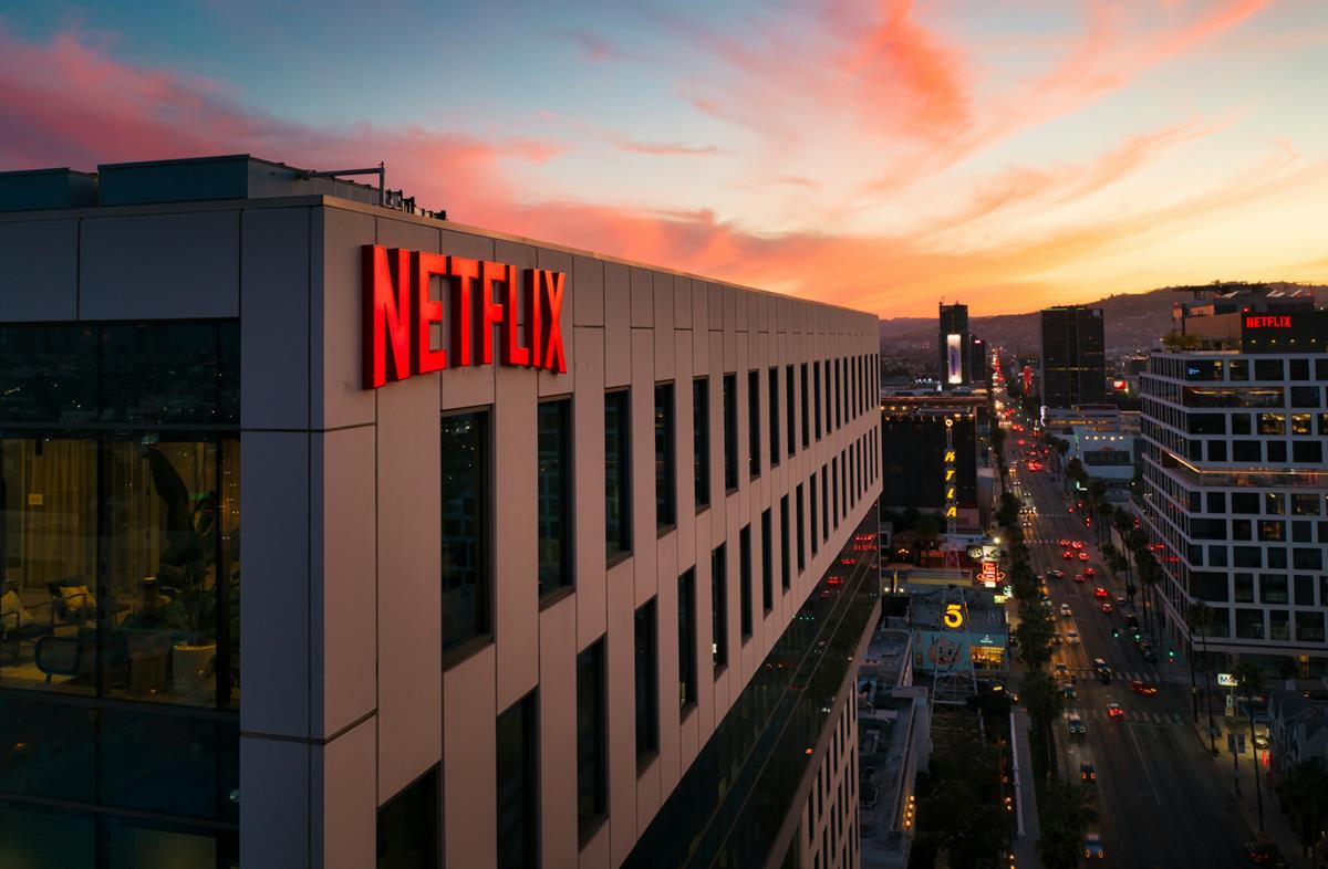 Netflix asks Basic users to move to other plans